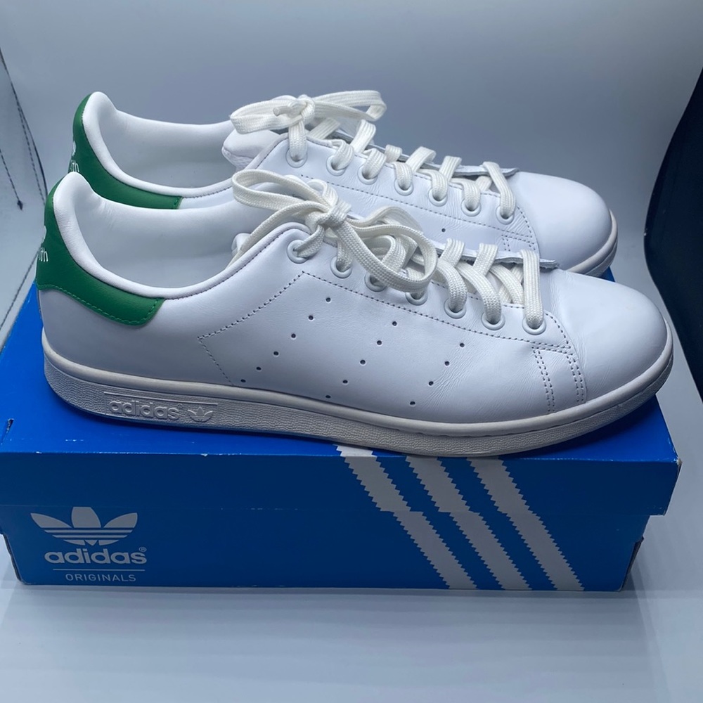 White Adidas Sneakers